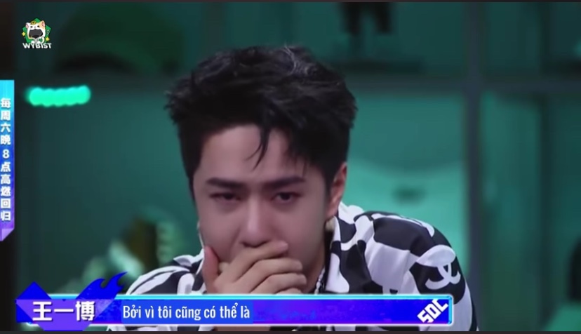 Giữa 'tâm bão' thanh trừng, Vương Nhất Bác bị tố làm màu, dùng nước mắt để 'thoát tội': Yêu cầu soi lại đời tư - Ảnh 5 Giữa 'tâm bão' thanh trừng, Vương Nhất Bác bị tố làm màu, dùng nước mắt để 'thoát tội': Yêu cầu soi lại đời tư - Ảnh 5