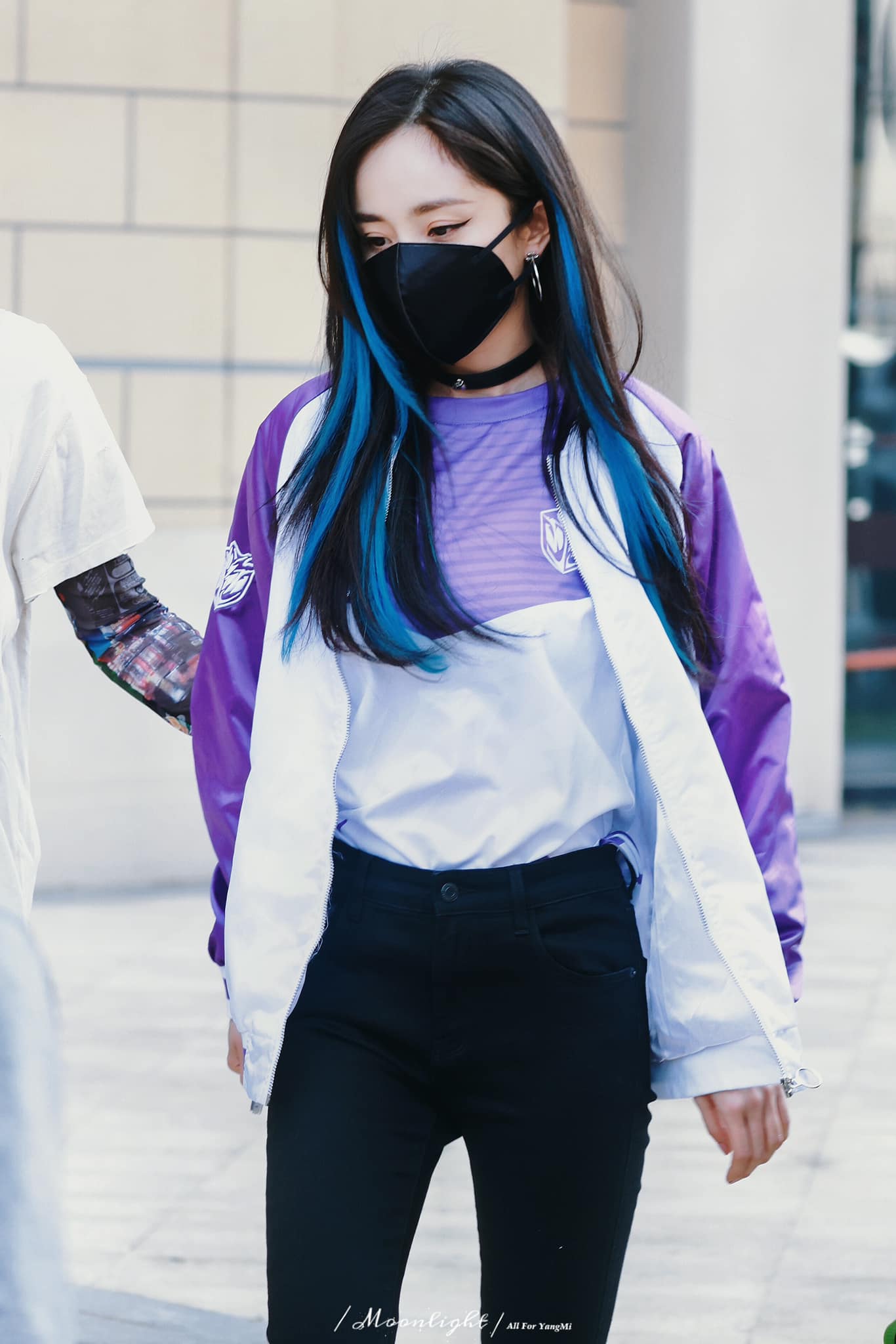 Dương Mịch đã đến Thanh Đảo để ghi hình cho show Bạn Và Tôi Đều Là Vương Giả