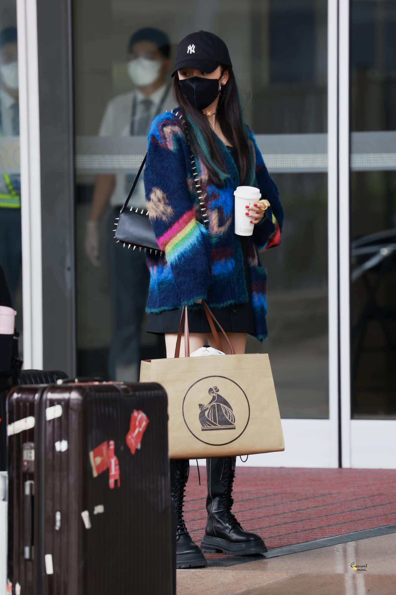 Dương Mịch đích thị dân chơi hệ 'hight light', tốc độ thay màu tóc còn nhanh hơn người yêu cũ trở mặt - Ảnh 3