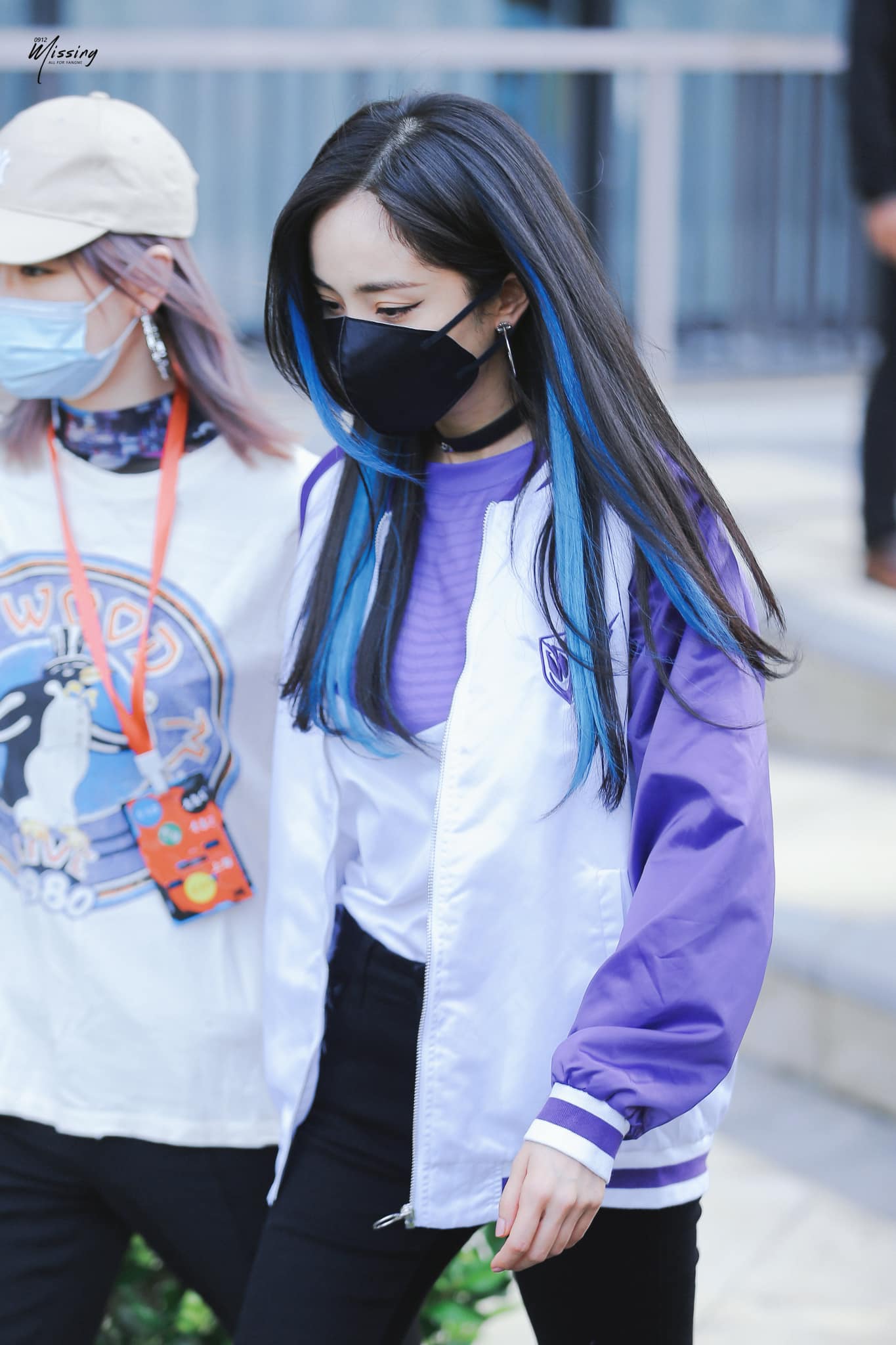 Có thể thấy Dương Mịch ngày càng táo bạo và trẻ trung hơn style đời thường