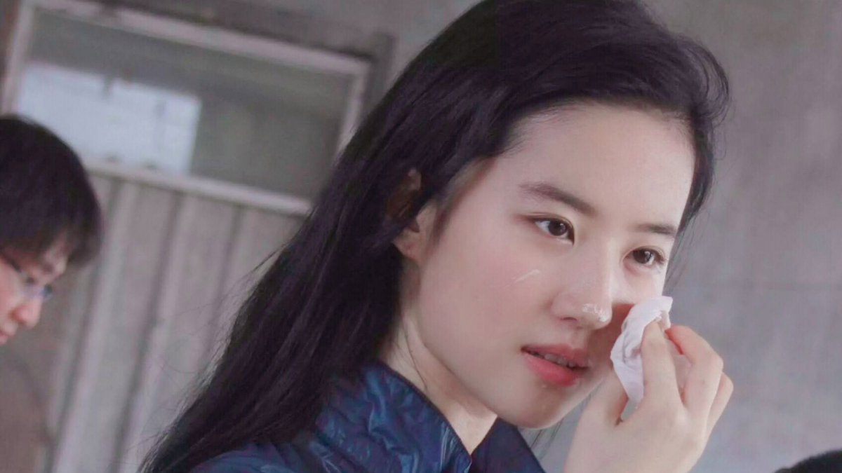 'Xỉu ngang xỉu dọc' trước số tiền mà sao Cbiz mua mỹ phẩm: Nhiệt Ba, Dương Mịch sắp bán nhà, trùm cuối đừng nghiện nữa! - Ảnh 7 'Xỉu ngang xỉu dọc' trước số tiền mà sao Cbiz mua mỹ phẩm: Nhiệt Ba, Dương Mịch sắp bán nhà, trùm cuối đừng nghiện nữa! - Ảnh 7