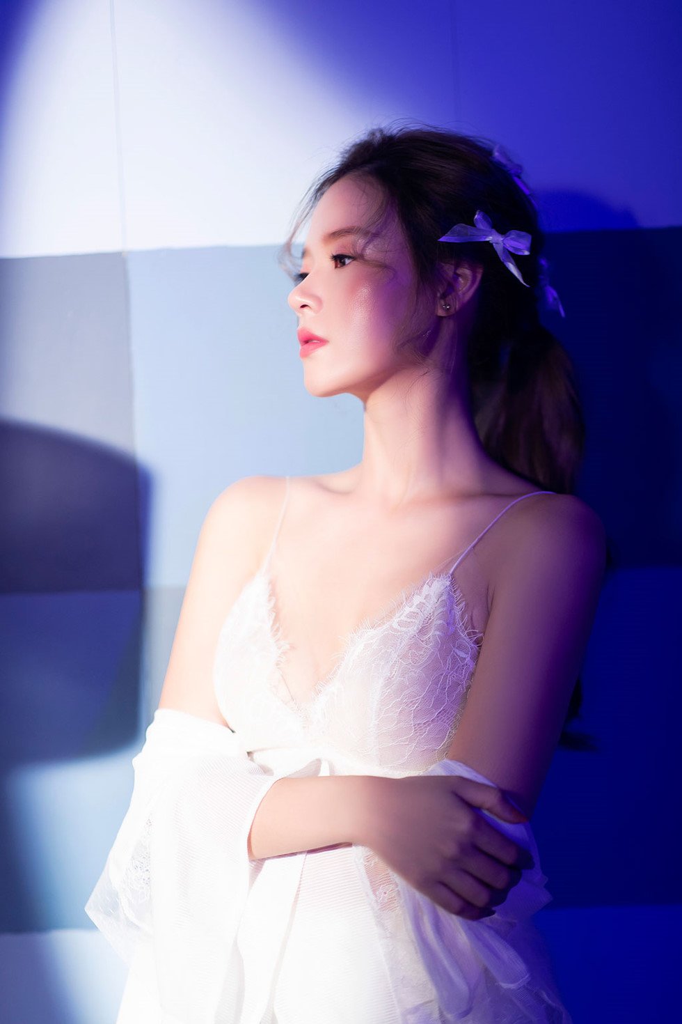 Thời gian gần đây Midu cởi mở hơn trong cách ăn mặc, cô thường xuyên đăng tải những hình ảnh Thời gian gần đây Midu cởi mở hơn trong cách ăn mặc, cô thường xuyên đăng tải những hình ảnh