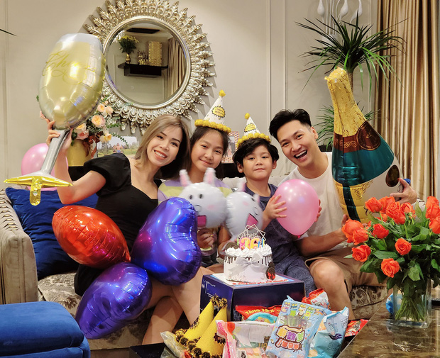 Dù đang trong mùa dịch nhưng 'Shark Long' Mạnh Trường vẫn có một ngày sinh nhật ấm áp, trọn vẹn bên gia đình nhỏ