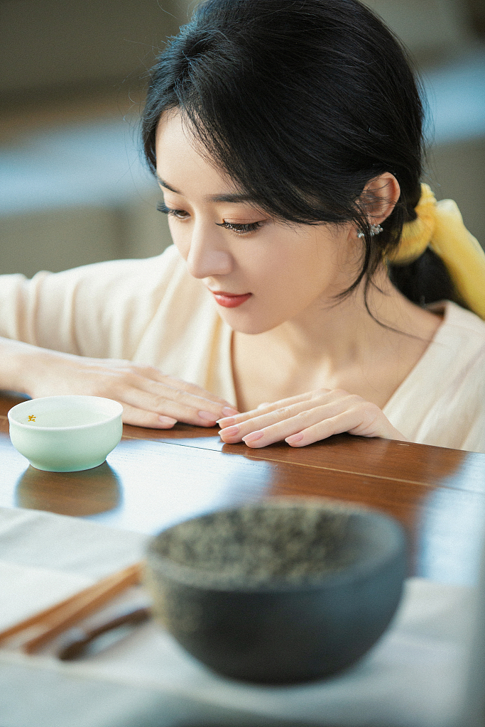 Trở thành quý cô độc thân đắt giá nhất gì Cbiz, cuộc sống của Triệu Lệ Dĩnh khiến nhiều người ghen tị khi có trong tay sự nghiệp lẫn nhan sắc