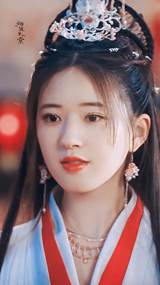 Triệu Lộ Tư có tạo hình kinh diễm nhất lịch sử Cbiz, nhưng biểu cảm 'công nghiệp' có nên cất ở nhà? - Tinmoi Triệu Lộ Tư Có Tạo Hình Kinh Diễm Nhất Lịch Sử Cbiz, Nhưng Biểu Cảm 'Công Nghiệp' Có Nên Cất Ở Nhà? - Tinmoi