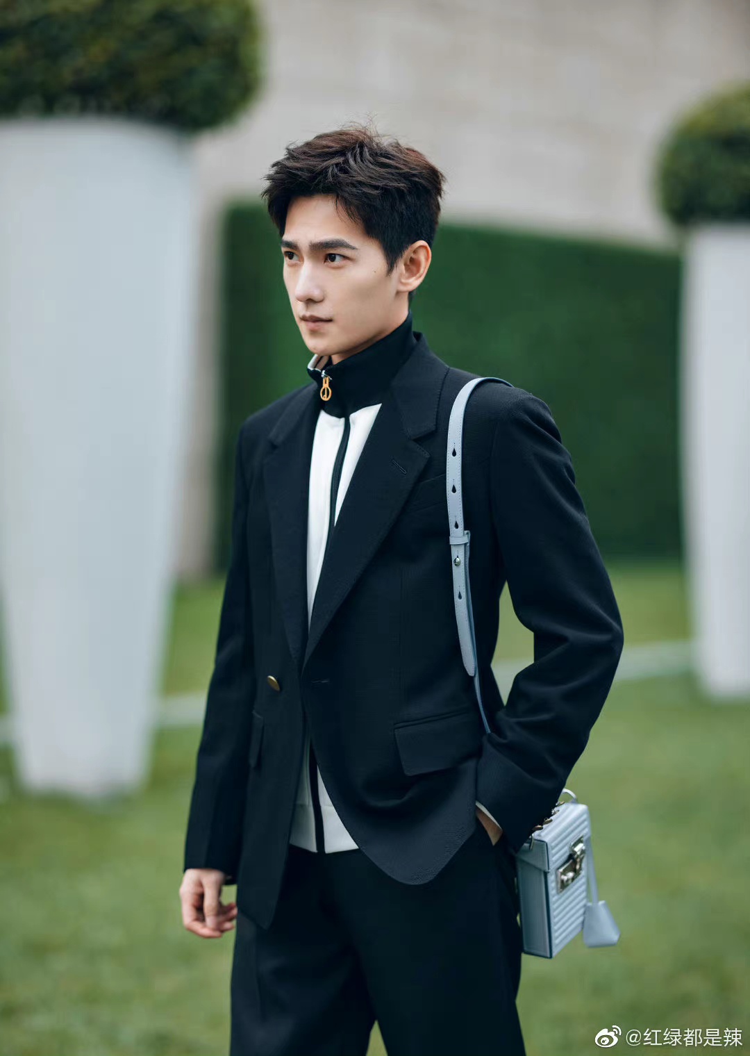 Dương Dương hóa 'chàng thơ' 