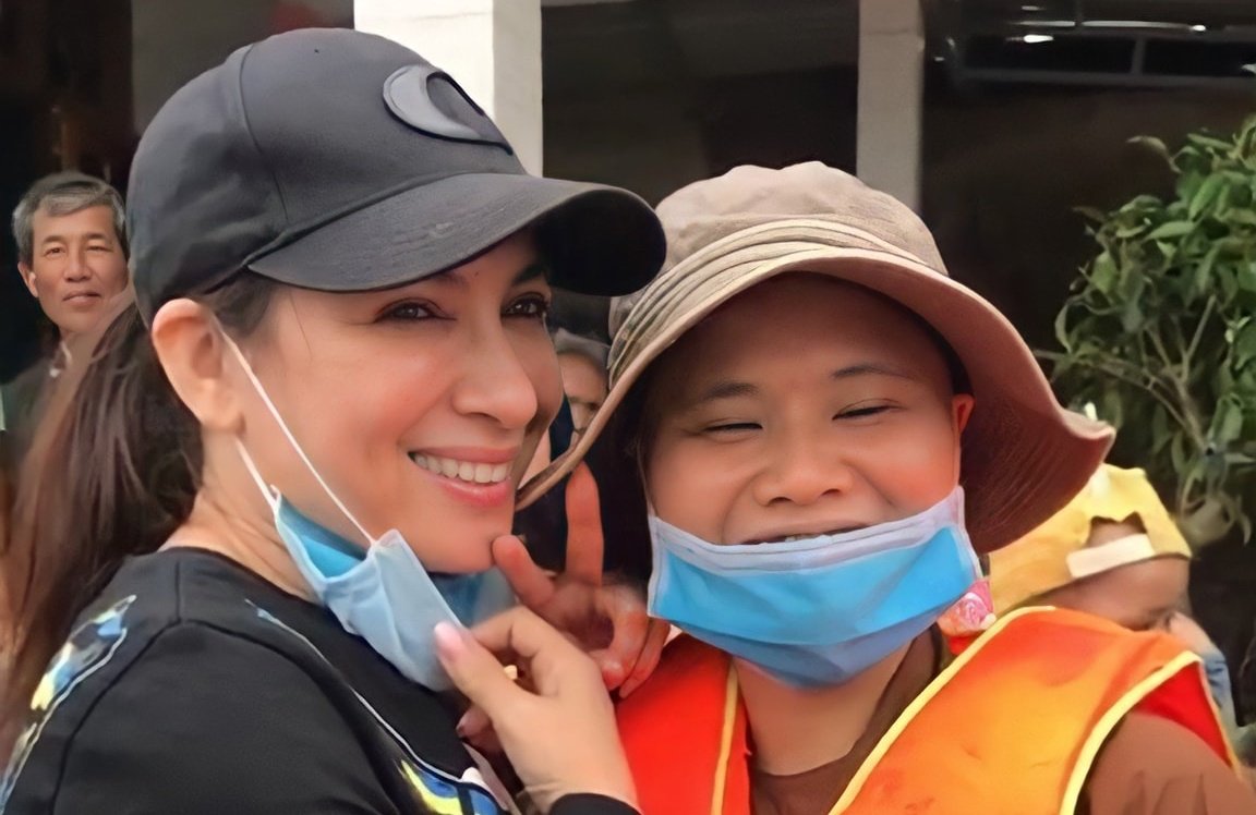 Phi Nhung dành cả thanh xuân để trao đi ‘sự tử tế’: Đóa bạch liên xinh đẹp, vươn mình giữa đời - Ảnh 3