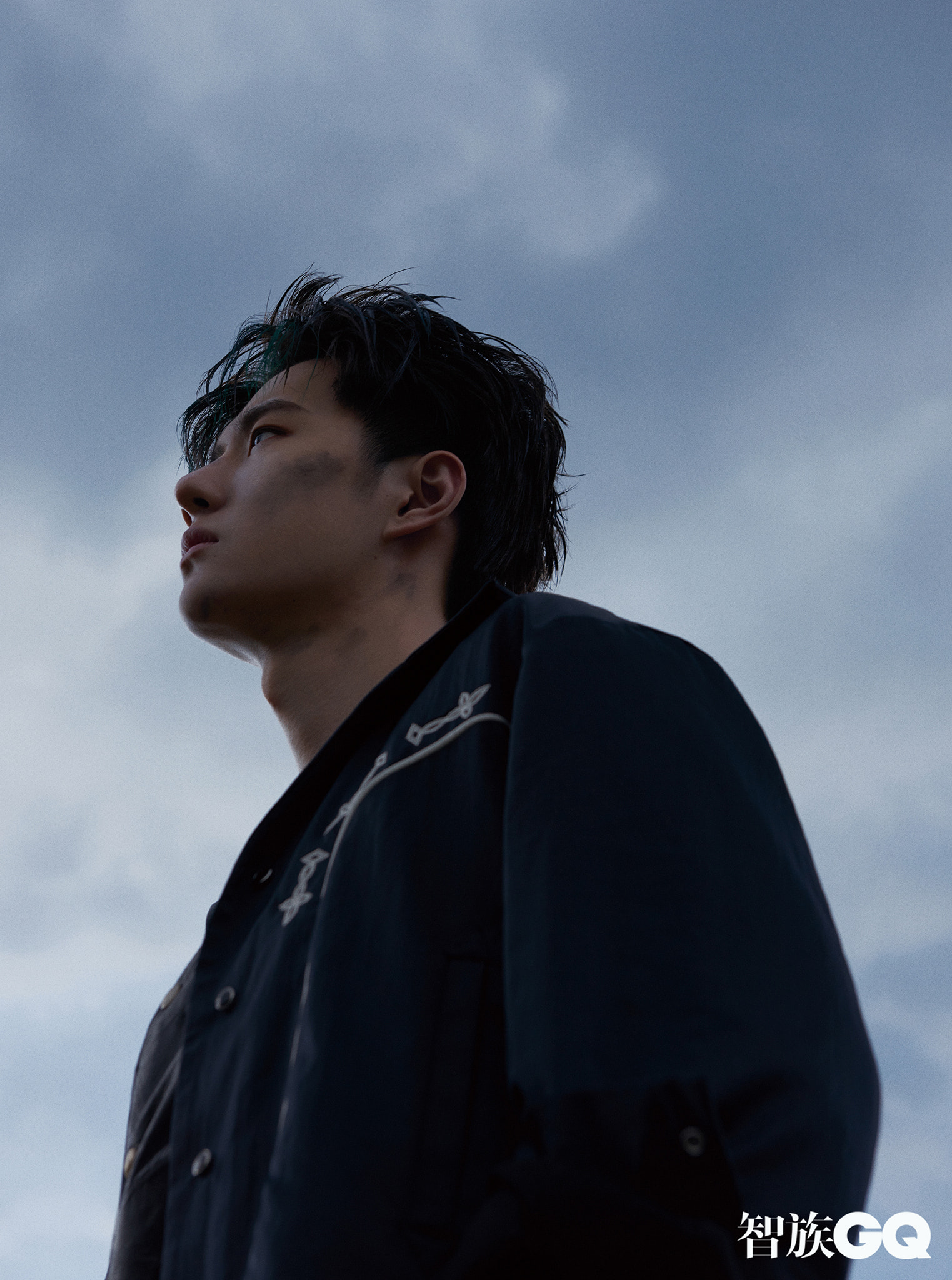 Góc nghiêng thần thánh