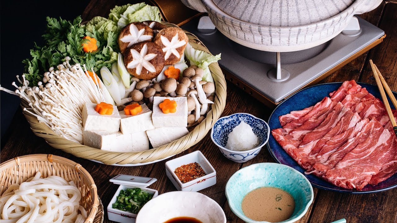 Mùa này ăn lẩu thì 'đỉnh của chóp' đấy, nhưng nếu phạm những sai lầm sau bạn đã 'rước' bệnh vào người - Ảnh 4 Mùa này ăn lẩu thì 'đỉnh của chóp' đấy, nhưng nếu phạm những sai lầm sau bạn đã 'rước' bệnh vào người - Ảnh 4