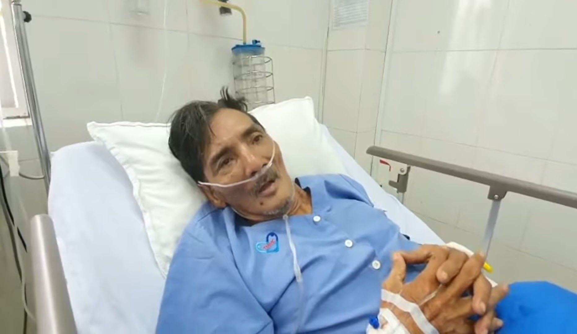 Đầu năm nay, NS Thương Tín khiến mạng xã hội xót xa khi xuất hiện với hình ảnh 'da bọc xương' vì bị tai biến Đầu năm nay, NS Thương Tín khiến mạng xã hội xót xa khi xuất hiện với hình ảnh 'da bọc xương' vì bị tai biến