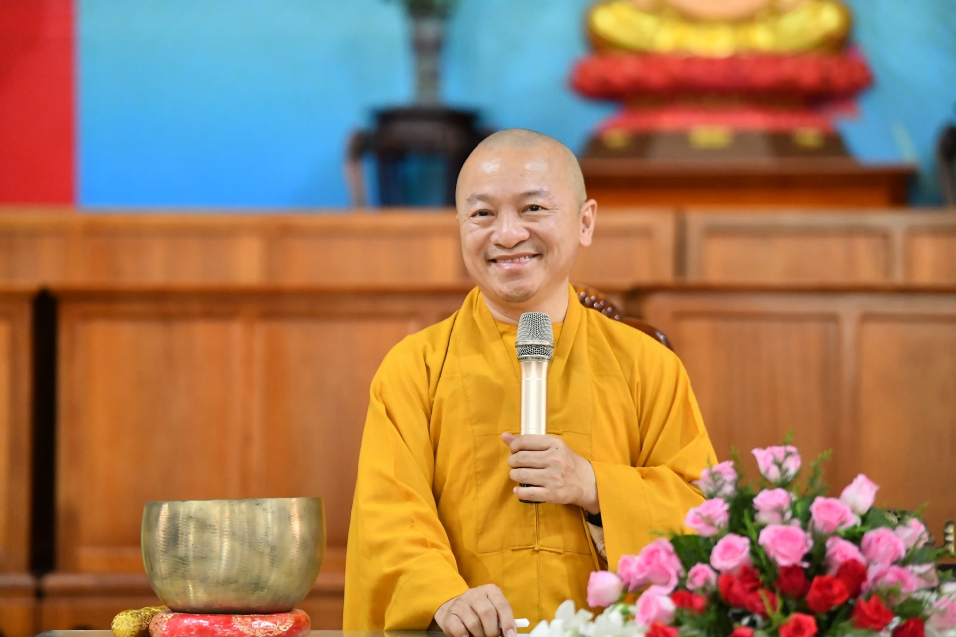 Ủy viên Hội đồng Trị sự GHPGVN - Thượng tọa Thích Nhật Từ Ủy viên Hội đồng Trị sự GHPGVN - Thượng tọa Thích Nhật Từ