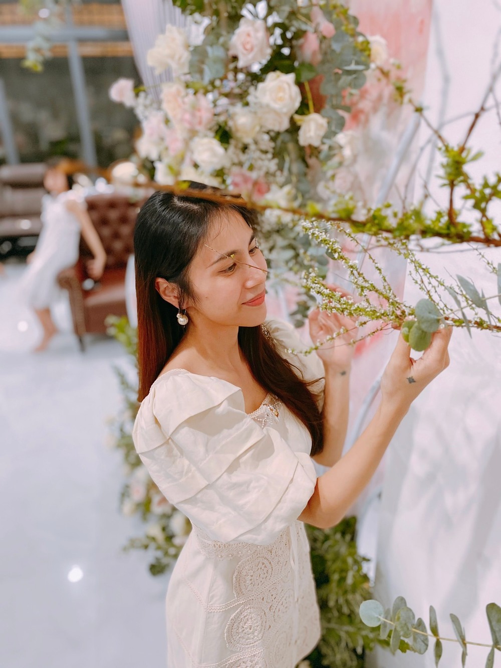 Thái độ của người dân Quảng Trị khi Thủy Tiên trao tiền không đồng nhất 4 Thái độ của người dân Quảng Trị khi Thủy Tiên trao tiền không đồng nhất 4