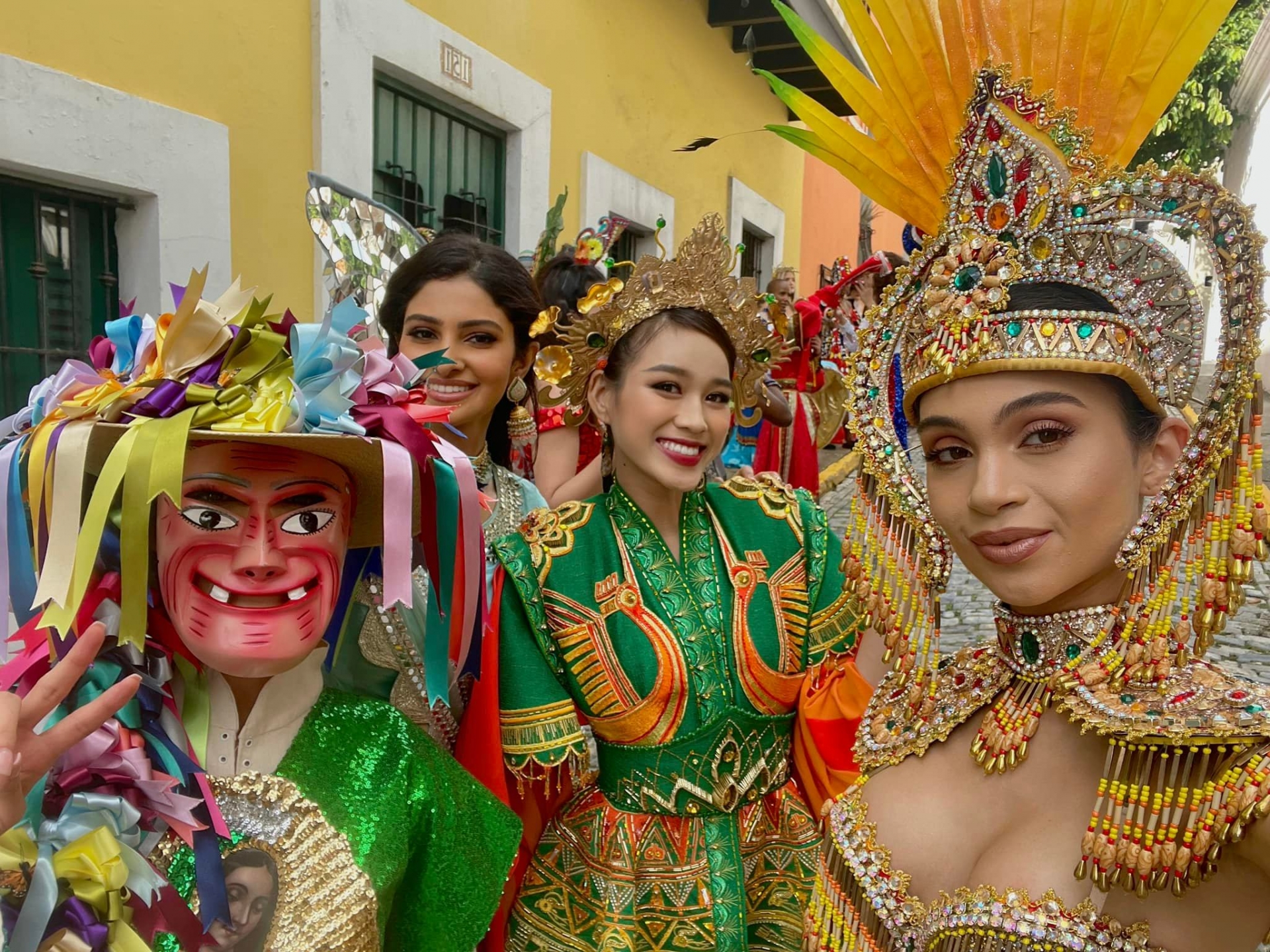 Với nhan sắc, trí tuệ, tài năng, mỹ nhân họ Đỗ được kỳ vọng sẽ Với nhan sắc, trí tuệ, tài năng, mỹ nhân họ Đỗ được kỳ vọng sẽ