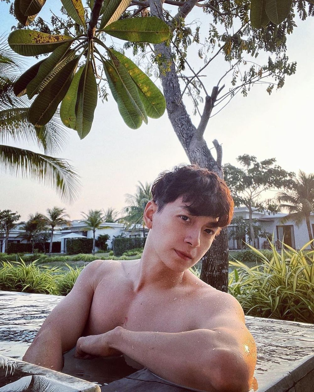 Bị 'bóc' thân hình gầy 'trơ xương': Ngô Kiến Huy có động thái tự 'minh oan' cực gắt, nhưng fan vẫn lo 1 điều? - Ảnh 1