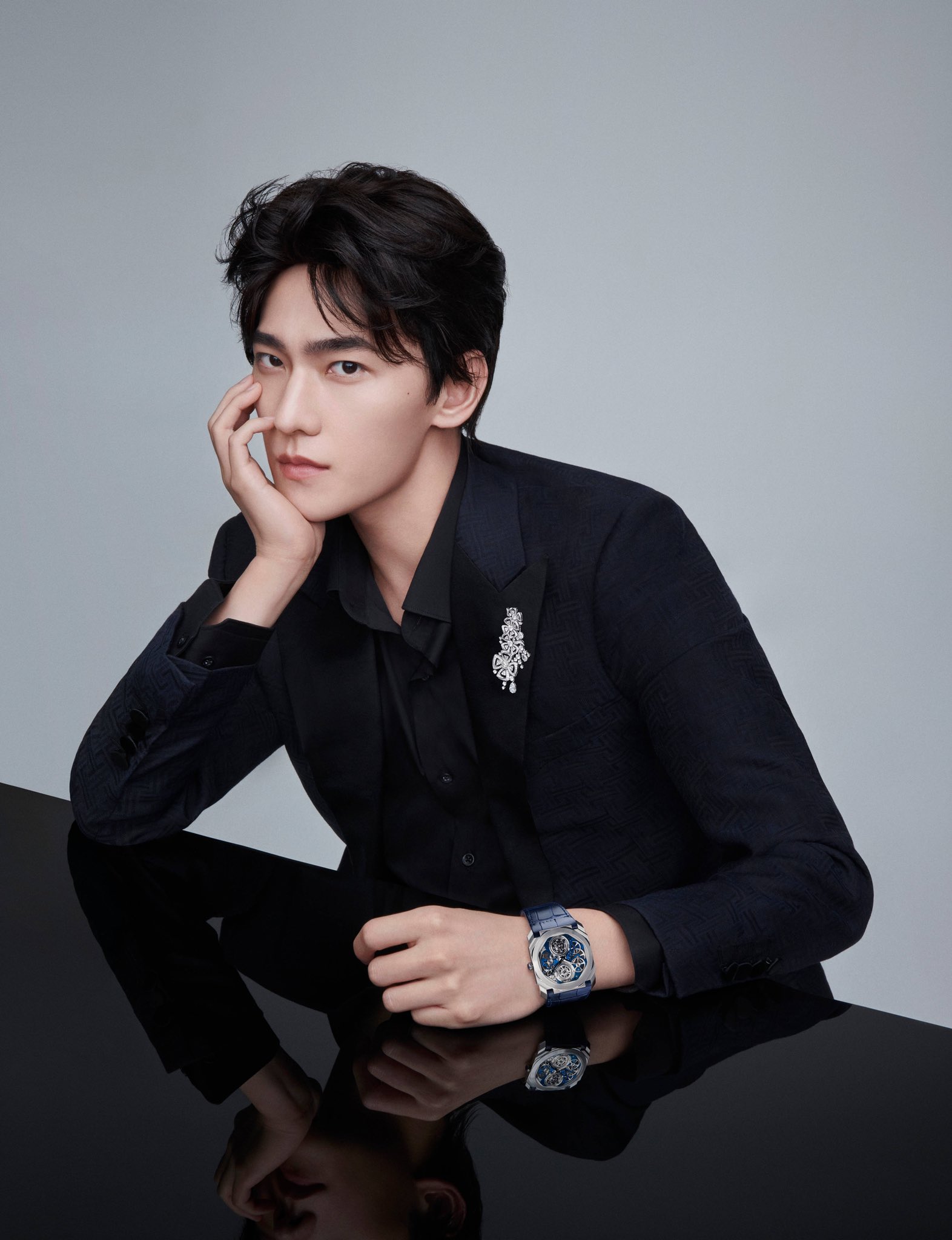 'Gieo quẻ' tâm linh sao Cbiz 2022: Tình duyên Nhiệt Ba, sự nghiệp Dương Dương, Lệ Dĩnh khắc nghiệt, Dương Mịch thời tới? - Ảnh 2