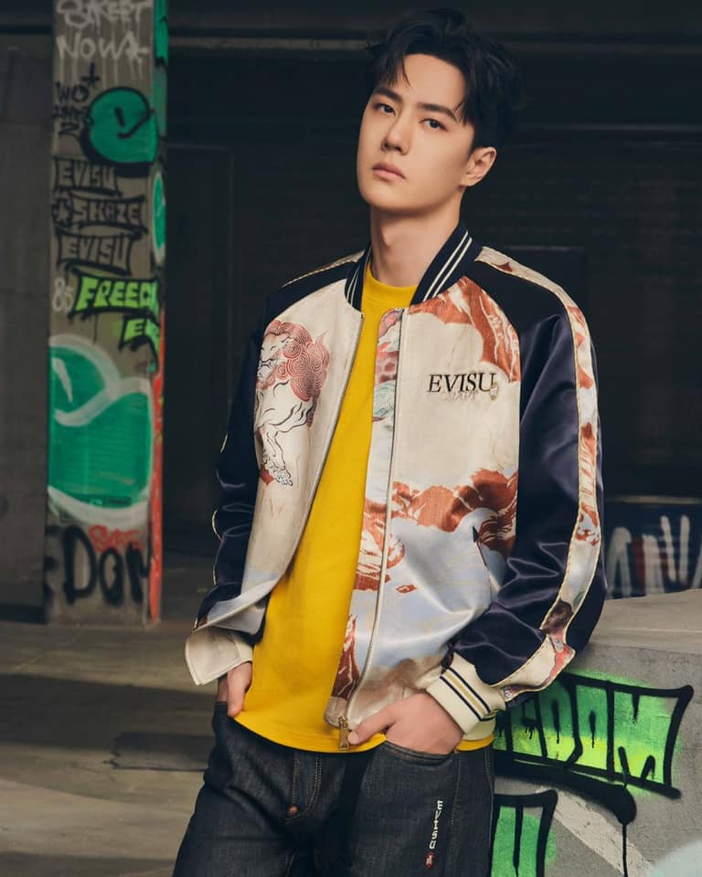 Evisu cập nhật hình ảnh BST Xuân Hè 2022 cùng người đại diện thương hiệu toàn cầu Vương Nhất Bác