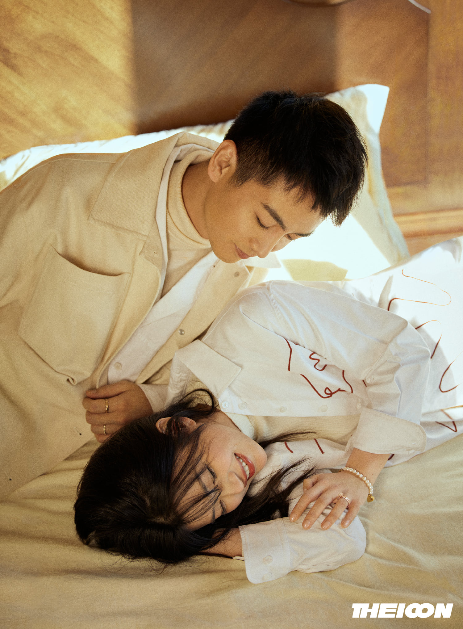 Trần Hiểu và Trần Nghiên Hy cùng đổ bộ THE ICON Spring 2022