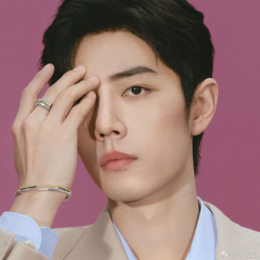 Tiêu Chiến quảng cáo trang sức Gucci