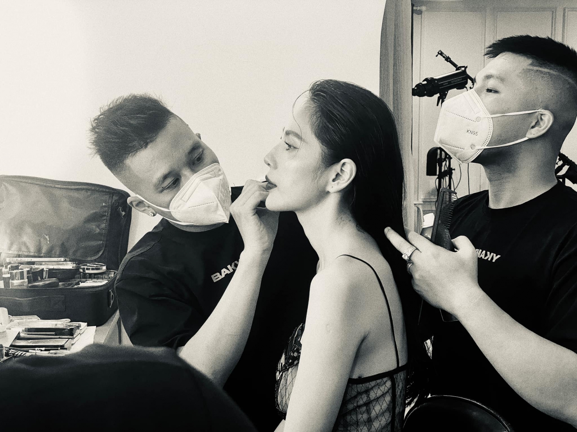 Thủy Tiên dần vực dậy sau ồn ào, thế nhưng con đường trở lại của cô không hề đơn giản