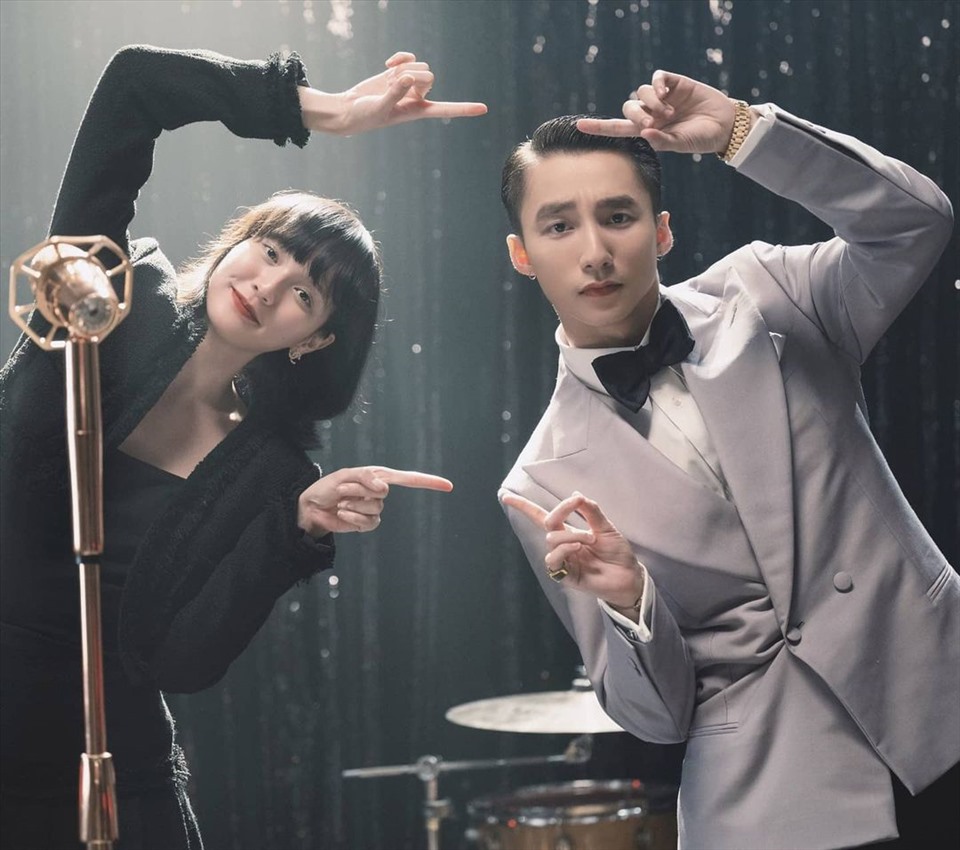 Những bằng chứng rõ như bàn ngày càng khiến CDM dự đoán một đám cưới thế kỷ sẽ sắp sửa diễn ra