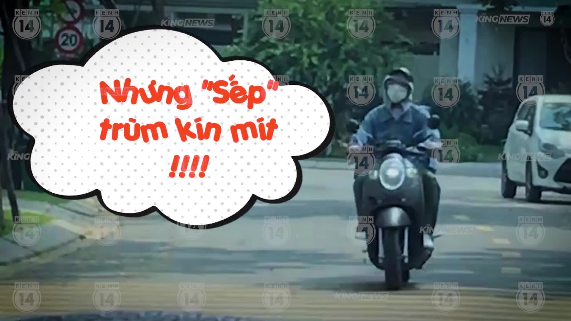 Khoảnh khắc chủ tịch và gà cưng bị cánh săn tin “tóm sống” đèo nhau đi mua đồ cúng Tết khiến CDM nháo nhác
