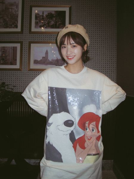 Hôm nay là sinh nhật của Thẩm Nguyệt