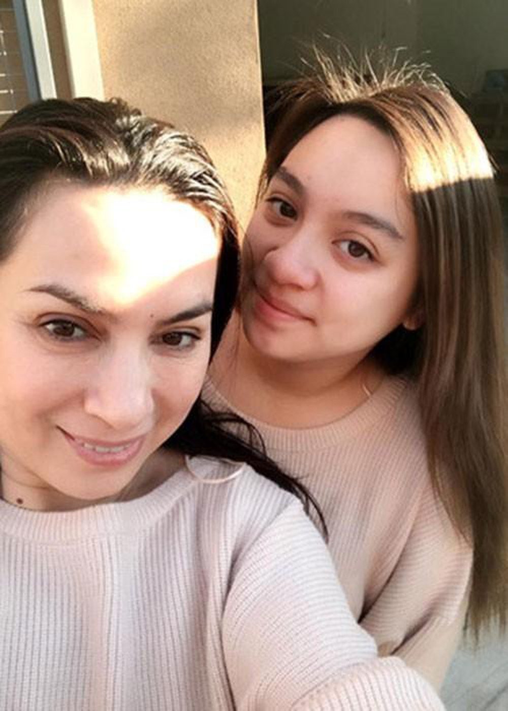 Là con gái ruột duy nhất của Phi Nhung, thời gian qua Wendy Phạm tích cực lấp đầy những khoảng trống trong lòng người hâm mộ khi cố ca sĩ rời hồng trần