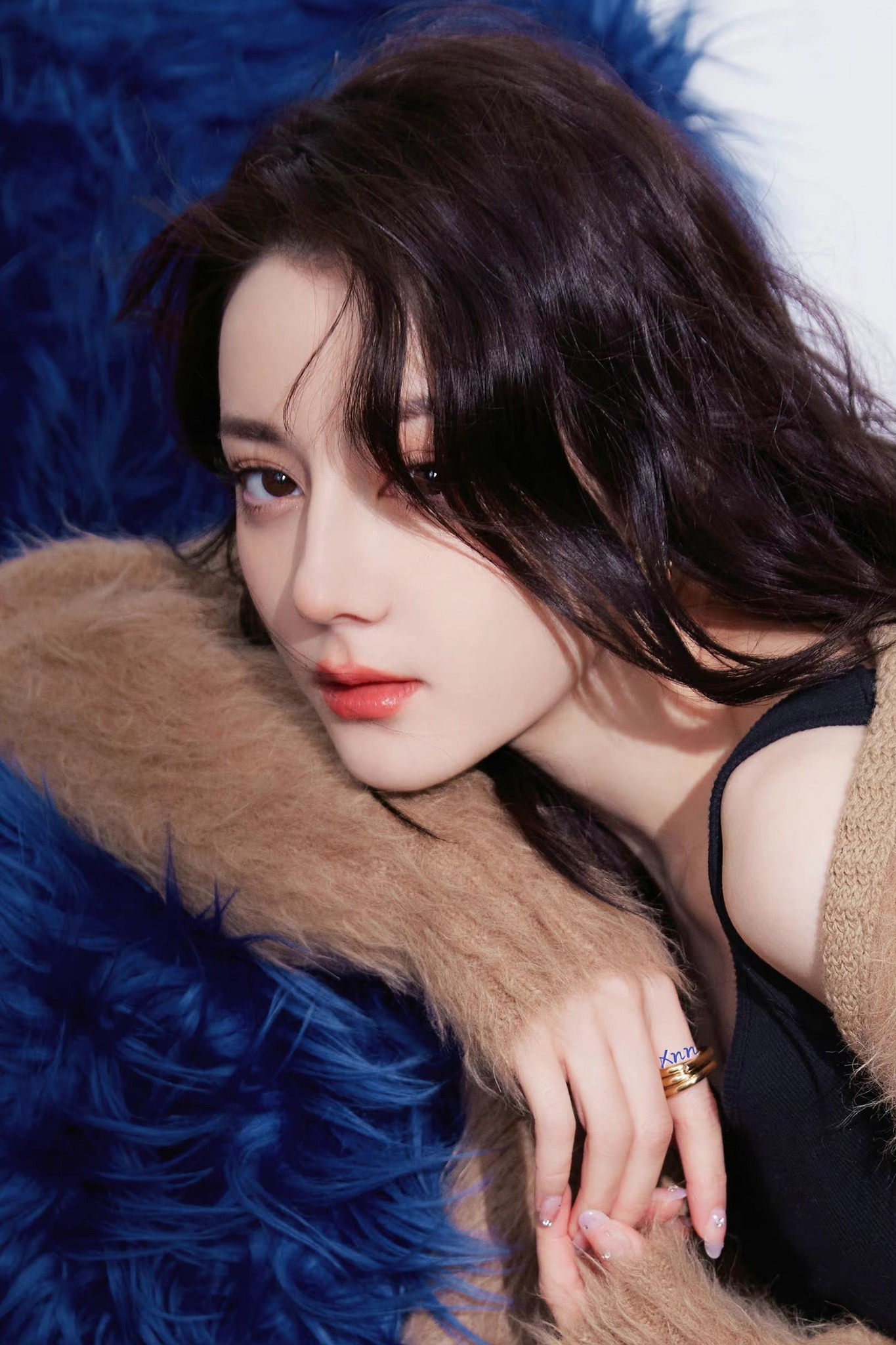 Địch Lệ Nhiệt Ba là đại diện duy nhất của Trung Quốc lọt top mỹ nhân xinh đẹp nhất thế giới năm 2021 của KING CHOICE