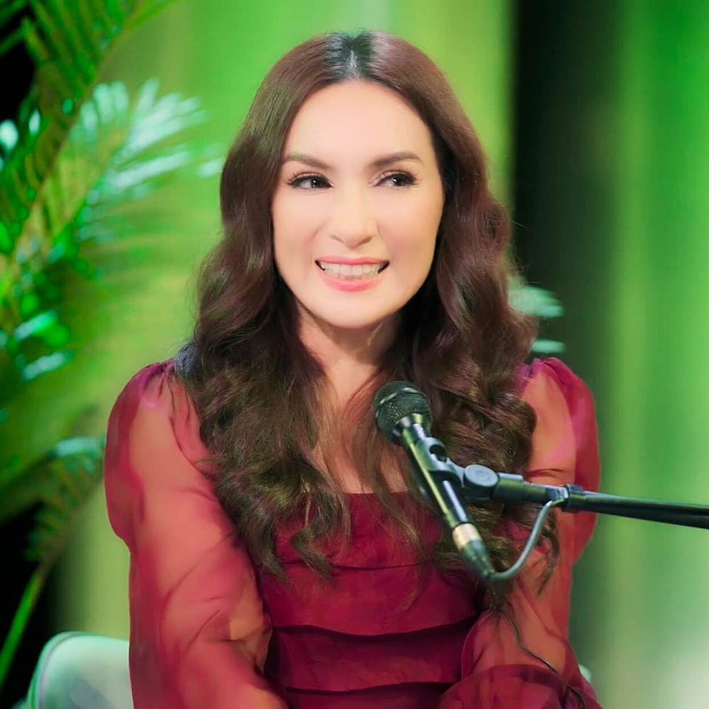 Trước khi nhắm mắt xuôi tay, Phi Nhung đã mở tài khoản tiết kiệm cho 15 người con nuôi hợp pháp