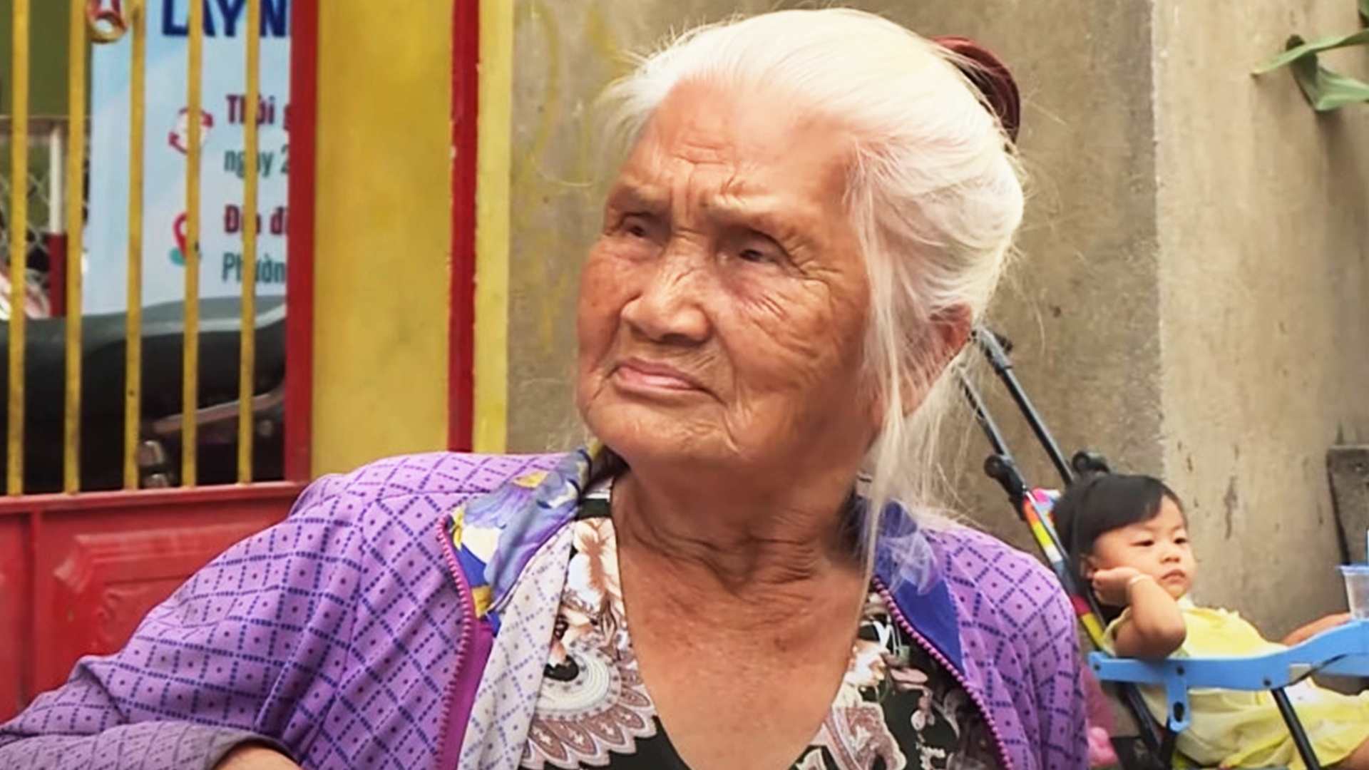 Bà mong muốn công chúng không nên quy chụp, tránh gây tổn hại cho đàn em