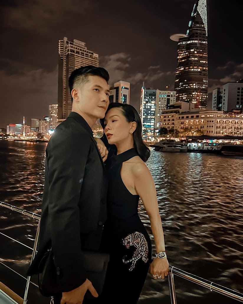 Cư dân mạng đồn đoán rất có thể đây là món quà sinh nhật sớm mà Lệ Quyên gửi đến Lâm Bảo Châu Cư dân mạng đồn đoán rất có thể đây là món quà sinh nhật sớm mà Lệ Quyên gửi đến Lâm Bảo Châu