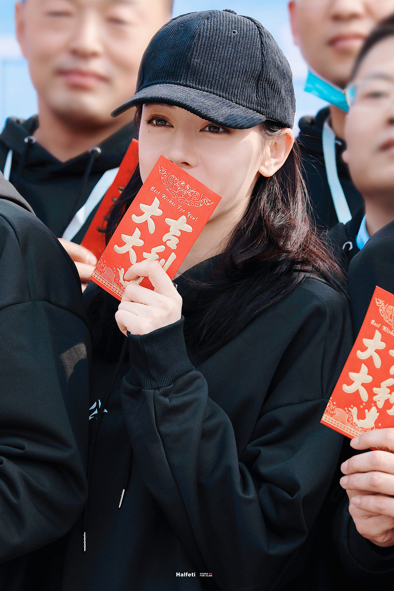 Dưa: Địch Lệ Nhiệt Ba sẽ không hợp tác lần 2 với các bạn diễn cũ để tránh xào cặp đôi