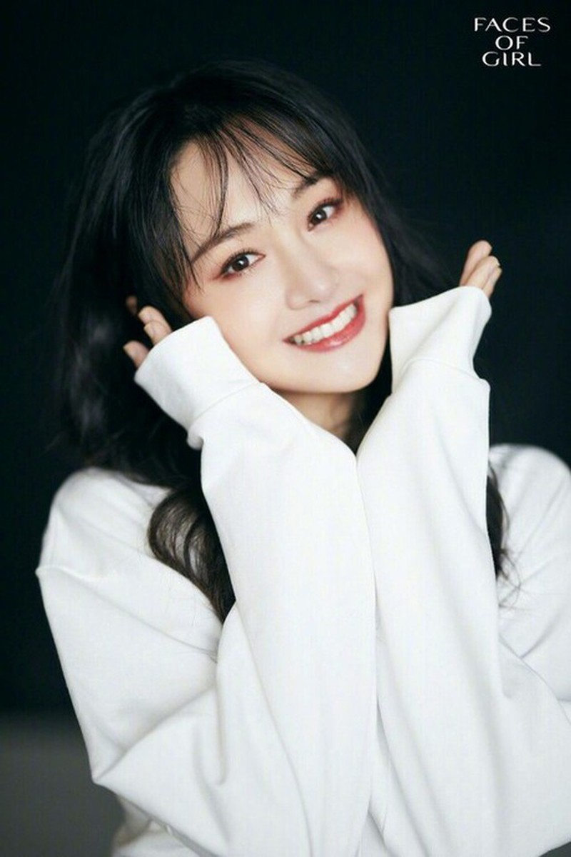 Dưa:  Trịnh Sảng vẫn chưa đóng thuế, nhưng hiện tại cô ấy đã trốn ra nước ngoài, nên cho dù bên trên có ý định thu hồi thuế thì cũng không có cách nào đưa cô ấy trở về trong thời gian ngắn dưới tình hình dịch bệnh này.