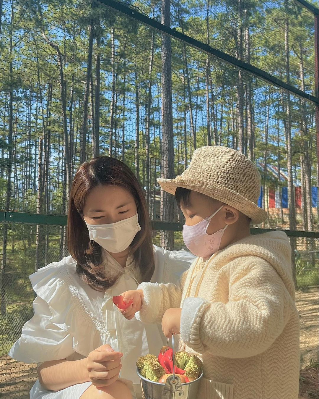 Sau khi kết thúc mối tình kéo dài 5 năm, thần sắc của Hòa Minzy dần ổn định trở lại