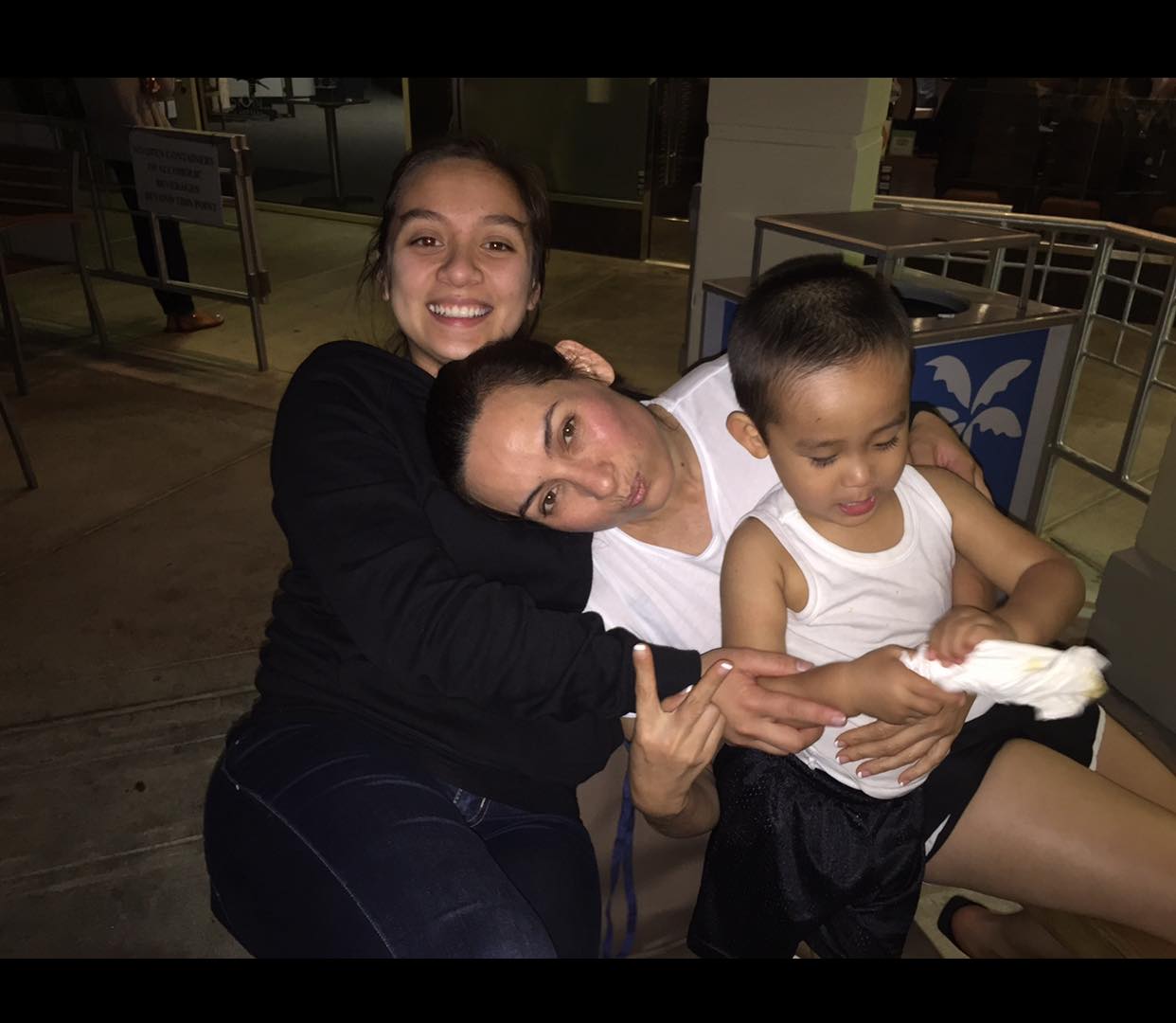 Wendy Phạm khiến cả cõi mạng chạnh lòng khi chia sẻ những thông tin về show diễn sắp tới của Mạnh Quỳnh và em gái