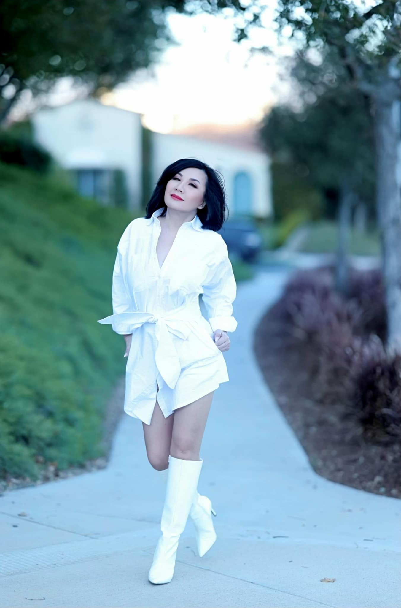 Chị gái Phi Nhung ngày càng khẳng định khí chất nữ cường