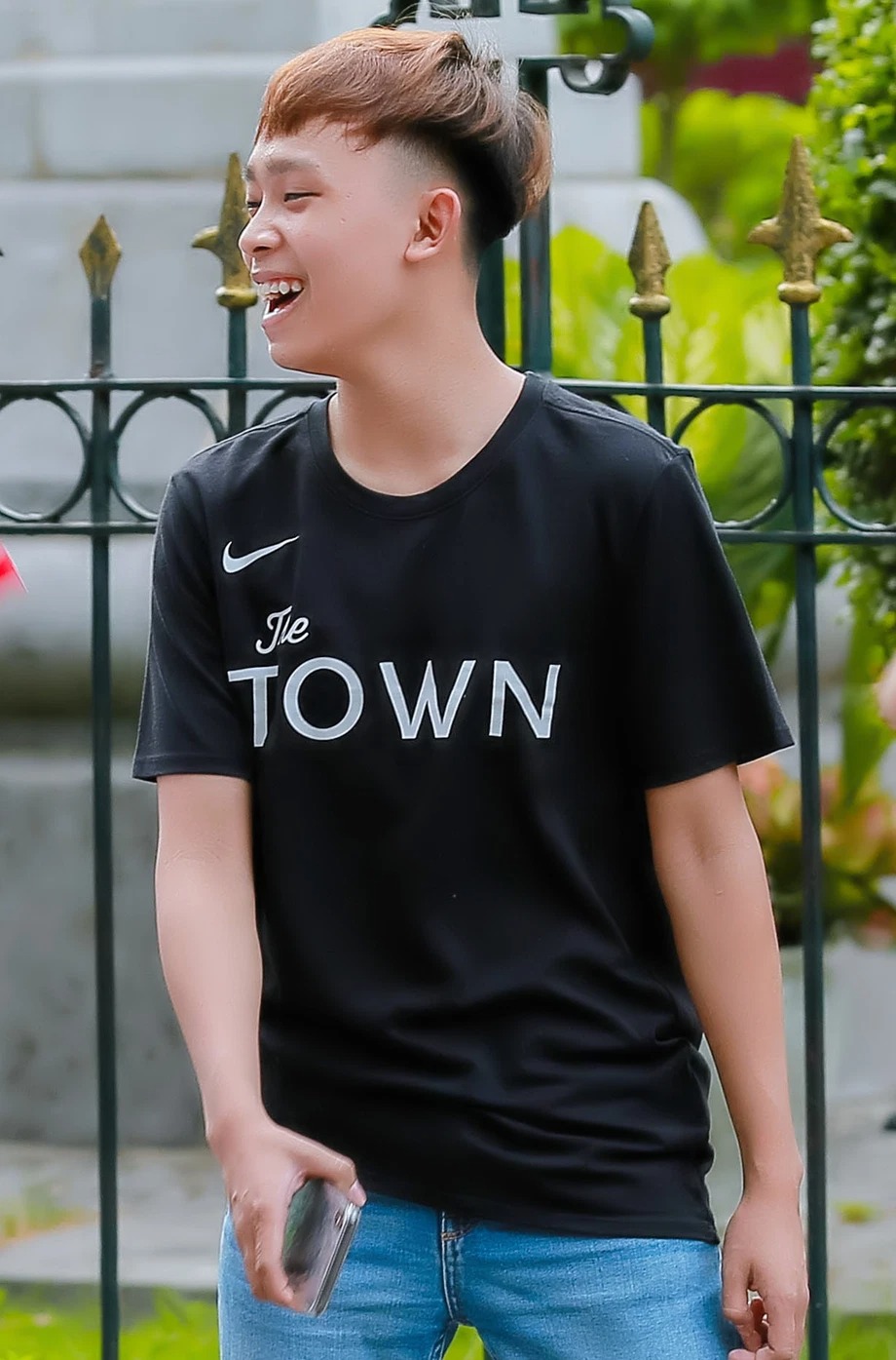 Hồ Văn Cường sẽ chú trọng cho việc học cùng với đó là nhận show khi rảnh rỗi