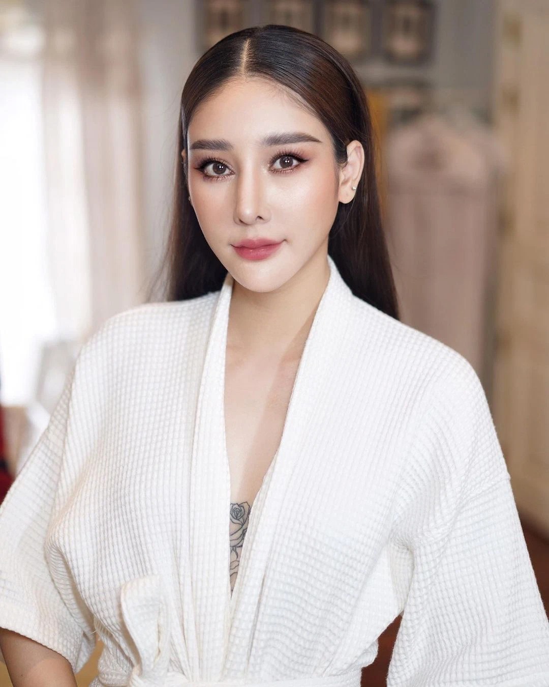 Vụ án nữ diễn viên phim Chiếc Lá Bay - Tangmo Nida tử nạn trên sông khi tụ tập cùng bạn đến thời điểm hiện tại vẫn chưa thể đi đến hồi kết