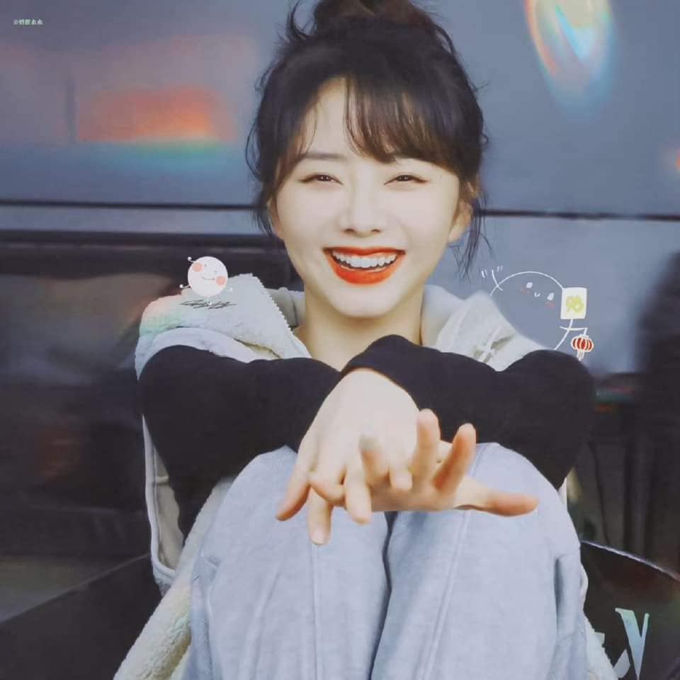 Dưa: Nữ thần Kim Ưng sẽ do Đàm Tùng Vận đảm nhiệm