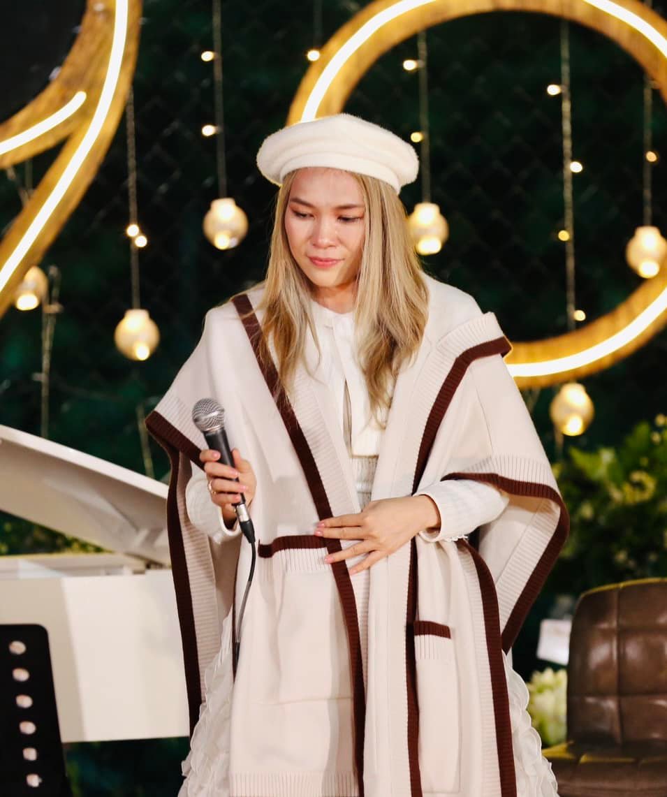 Giữa loạt phốt show diễn thiếu tôn trọng khán giả, MXH xuất hiện clip 'giải cứu' Mỹ Tâm - Ảnh 1