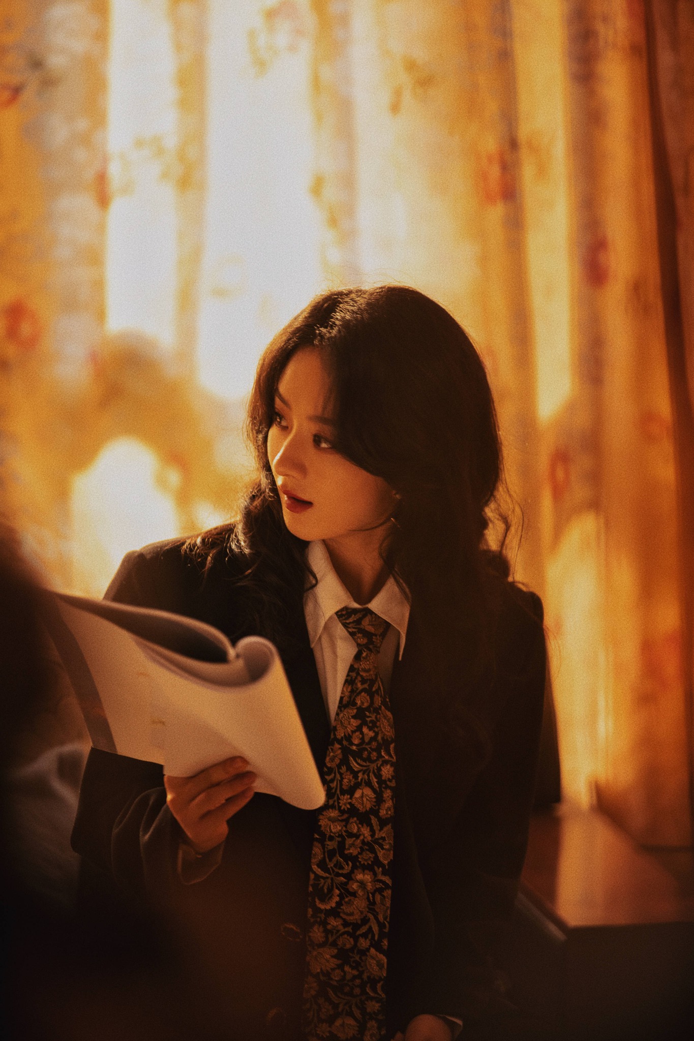 Dưa: Chủ đầu tư của 'Sở Kiều Truyện 2' yêu cầu nữ chính phải là Triệu Lệ Dĩnh mới bỏ tiền đầu tư, nên đoàn phim liên tục mời Triệu Lệ Dĩnh, nhưng cô ấy đẩy đi.