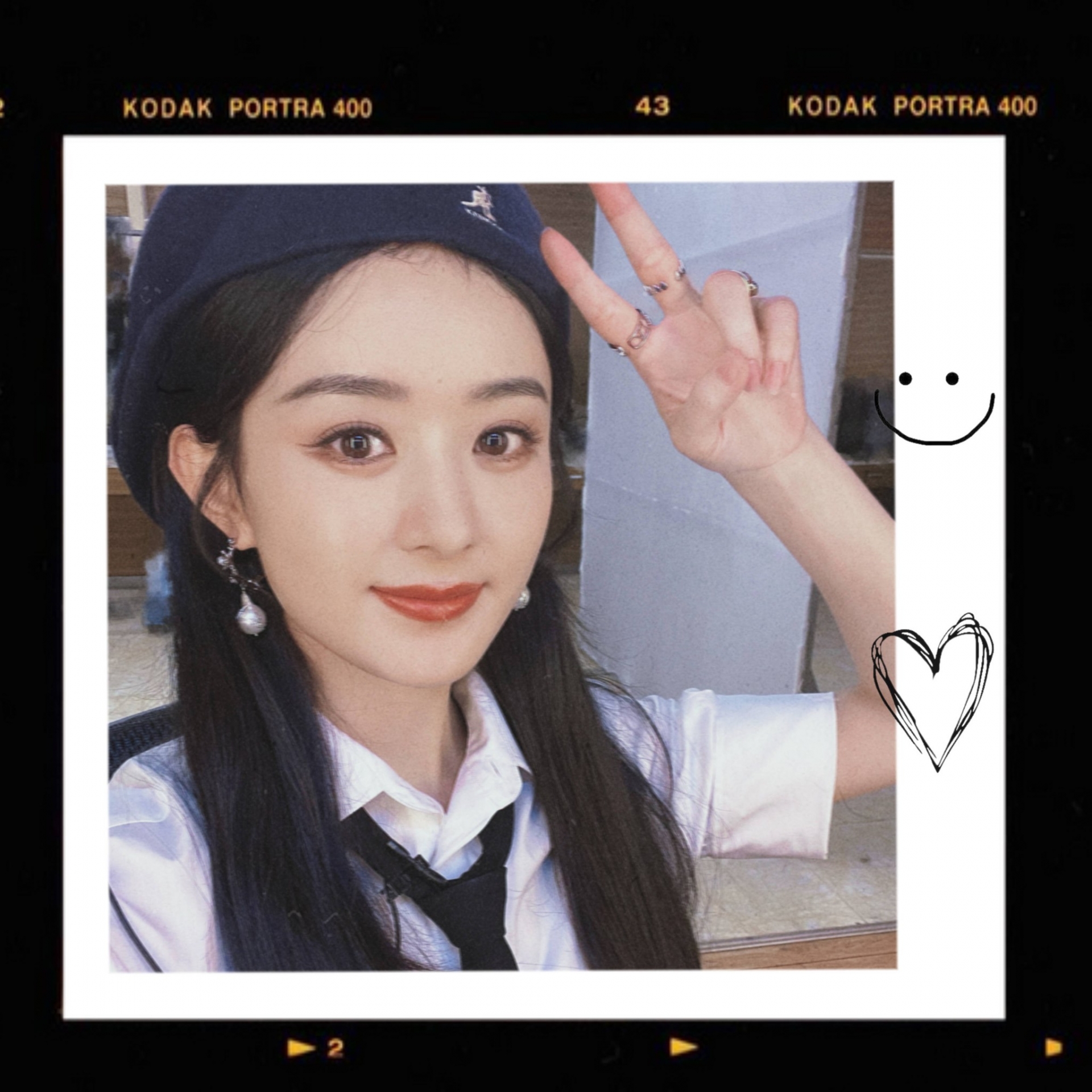 PLV Triệu Lệ Dĩnh cập nhật Weibo