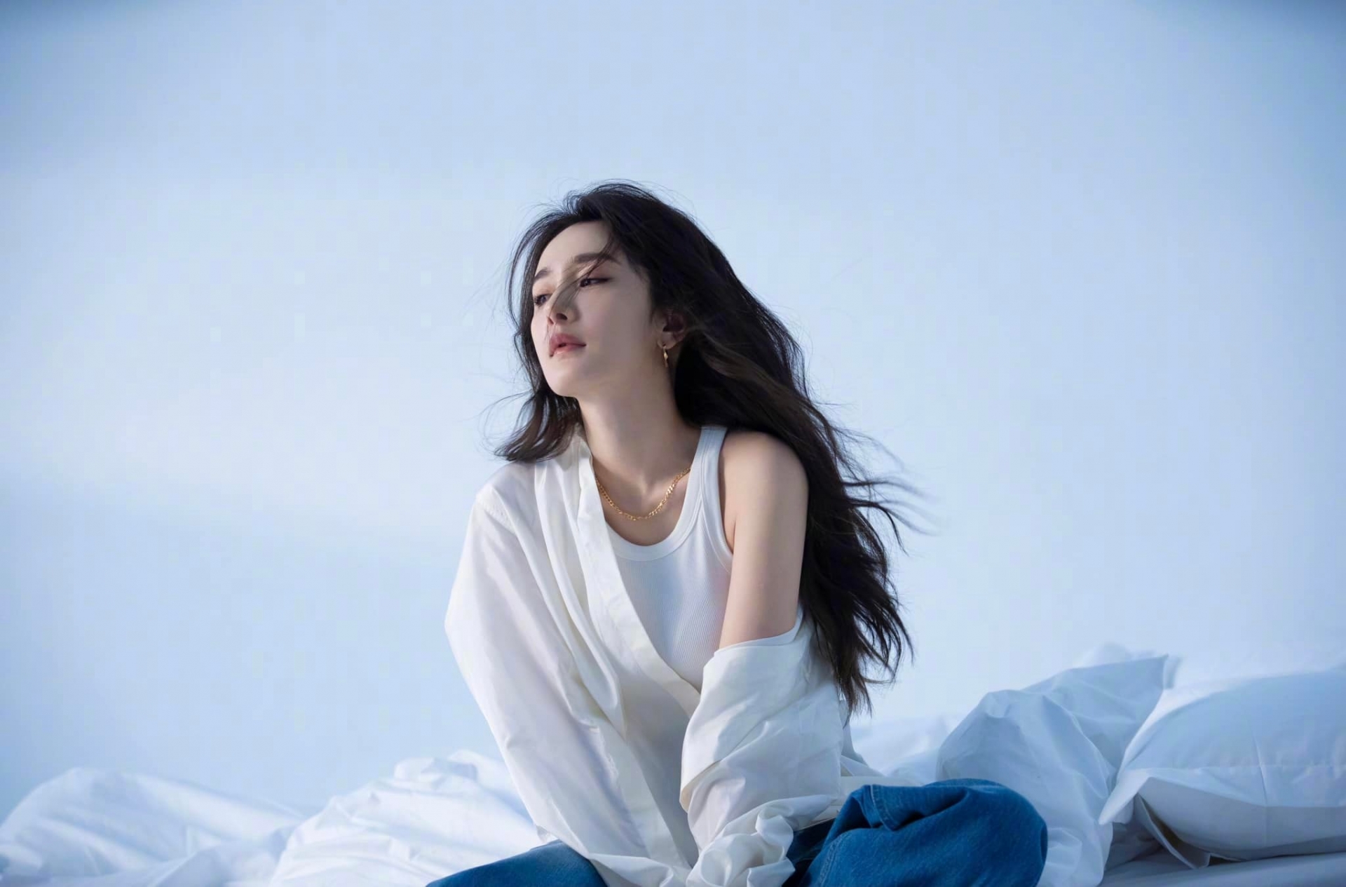 Dương Mịch chụp cho tạp chí COSMOHits