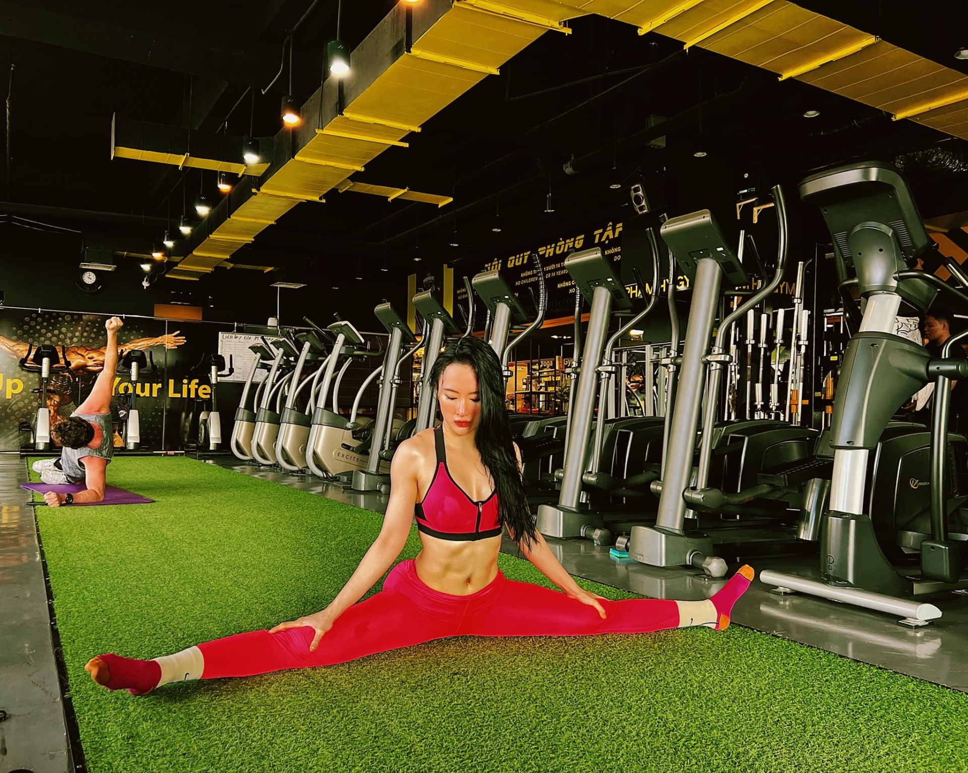 Angela Phương Trinh khiến dân tình 'toát mồ hôi' vì ảnh mới, Cao Thái Sơn tranh thủ thú nhận một sự thật 5 Angela Phương Trinh khiến dân tình 'toát mồ hôi' vì ảnh mới, Cao Thái Sơn tranh thủ thú nhận một sự thật 5