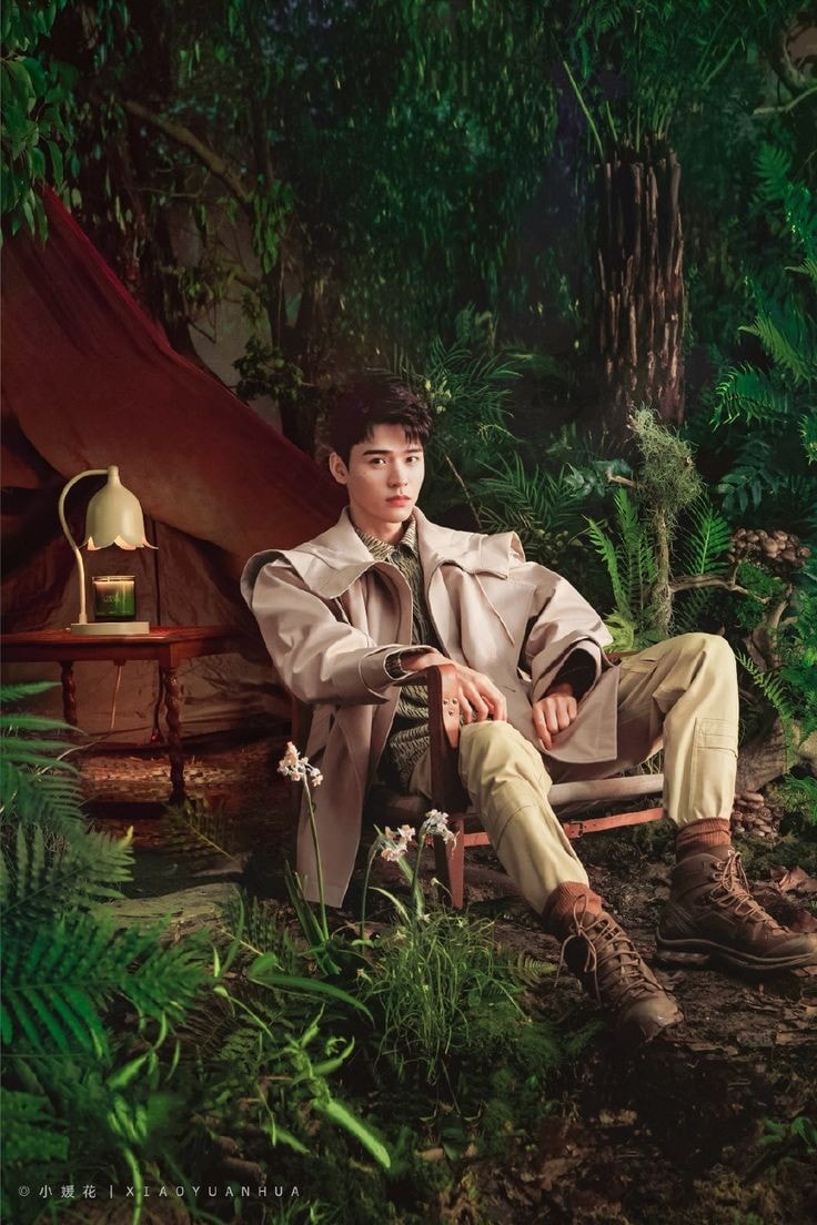 Có nguồn thông tin cho biết tiểu thuyết huyền huyễn Ti Mệnh của tác giả Cửu Lộ Phi Hương sẽ được chuyển thể thành phim. Phim sẽ do Cung Tuấn và Triệu Lộ Tư đóng chính