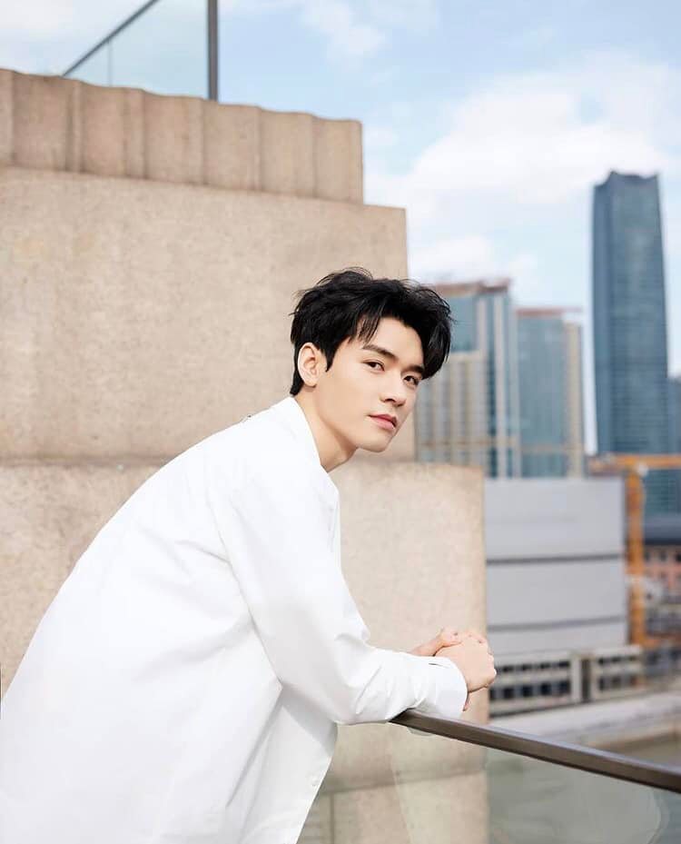 Dưa: Cung Tuấn sẽ trở thành người phát ngôn toàn cầu thương hiệu mỹ phẩm Charlotte Tilbury, sẽ tuyên trong thời gian tới