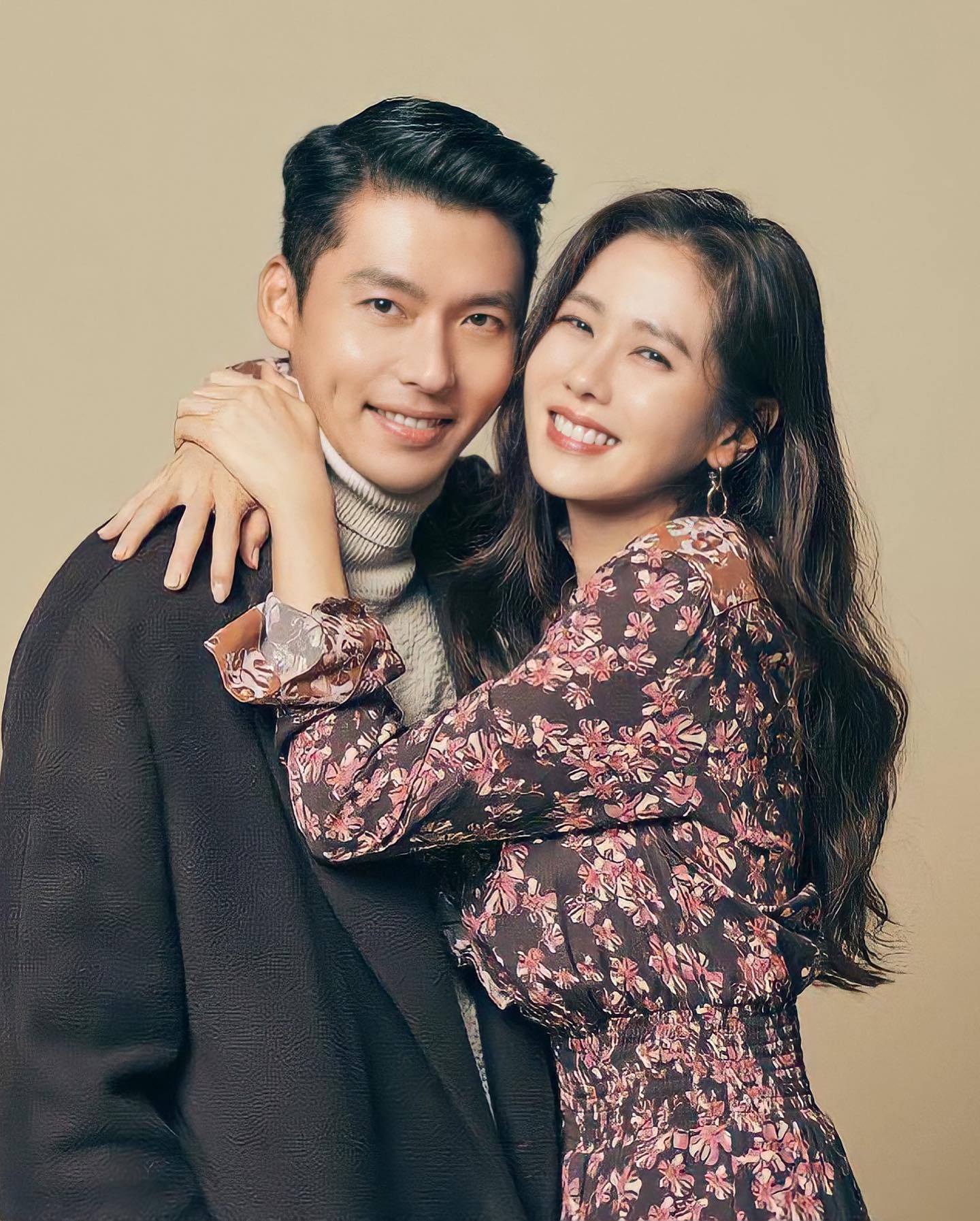 Hyun Bin - Son Ye Jin đã phải kết thúc tuần trăng mật sớm vì bị paparazzi đeo bám