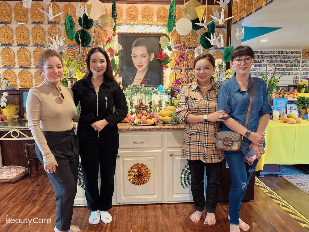 Lê Giang, Phương Dung, Cát Tường đến Tịnh Xá Giác An thăm Phi Nhung