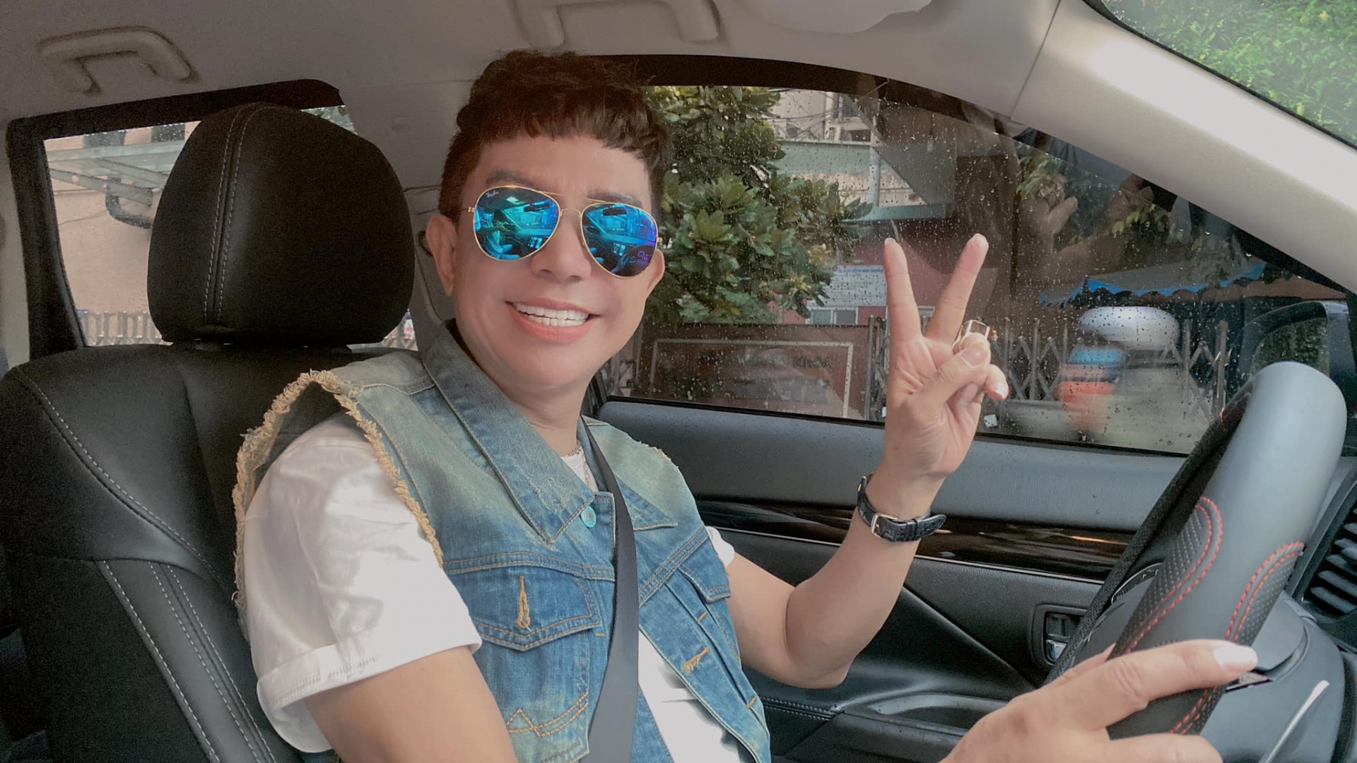 Long Nhật chi khoảng 1 tỷ đồng để tậu thêm xế hộp mới