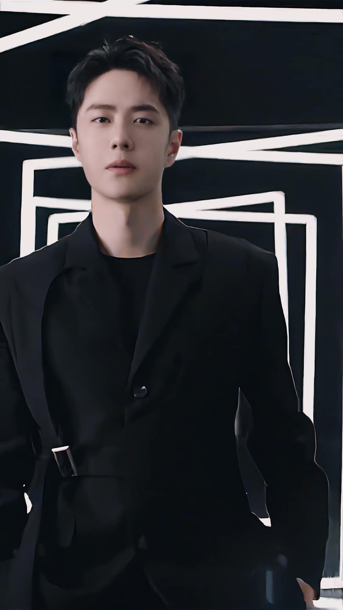 Dưa: Vương Nhất Bác bây giờ không tham gia các chương trình giải trí quá thường xuyên. Anh ấy thường dành một khoảng thời gian hàng năm để làm những việc liên quan đến âm nhạc.